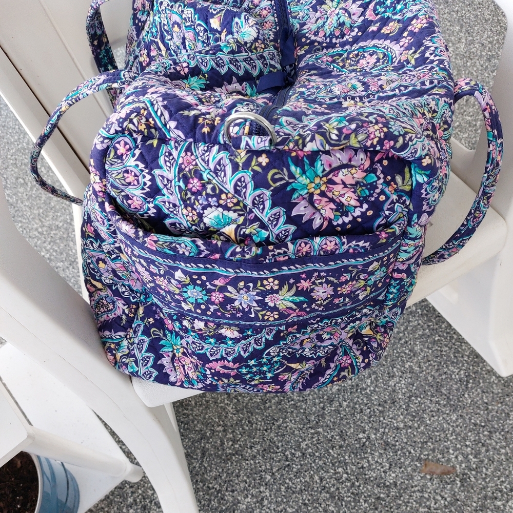 Vera Bradley Large Duffel Travel Bag French Paisley NWOT - Picture 3 of 5